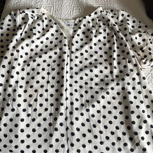 Cap sleeve polka dot blouse, great condition